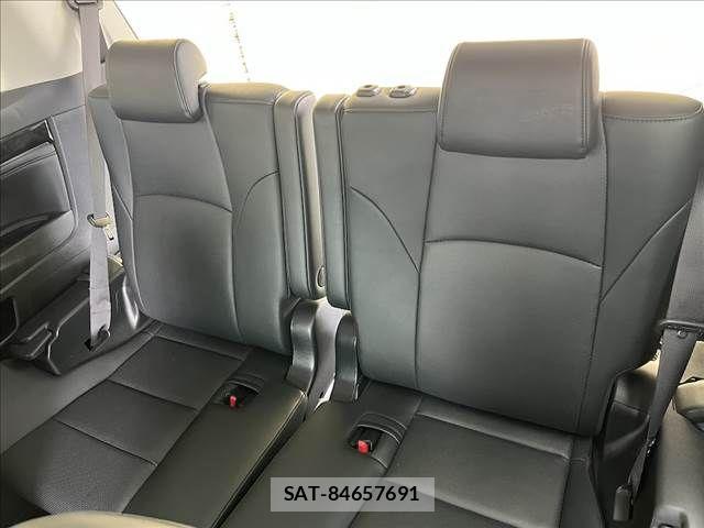 Toyota VELLFIRE 2019-04 8317748-9