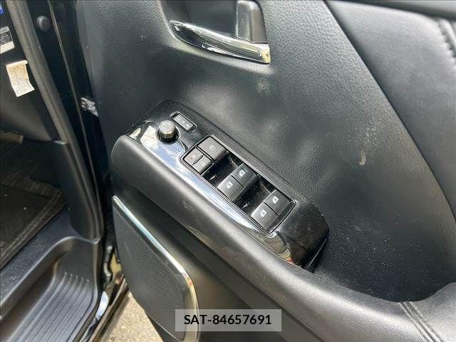 Toyota VELLFIRE 2019-04 8317748-15