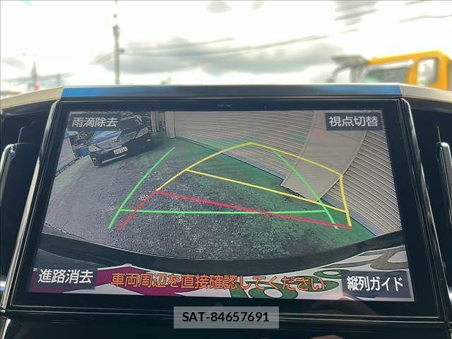 Toyota VELLFIRE 2019-04 8317748-2
