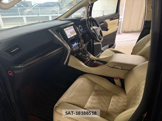 Toyota VELLFIRE 2015-08 8317752-15