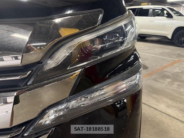 Toyota VELLFIRE 2015-08 8317752-26