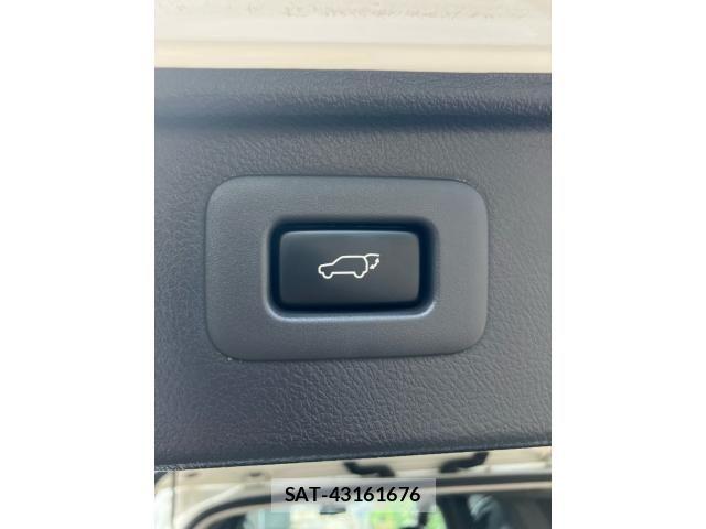 Toyota VELLFIRE 2014-04 8317751-9