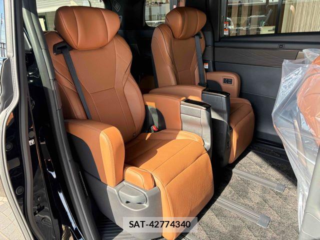 Toyota VELLFIRE 2026-07 8317745-18