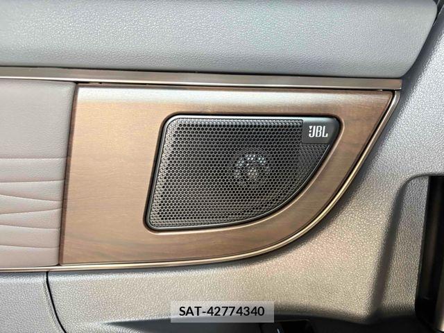 Toyota VELLFIRE 2026-07 8317745-22