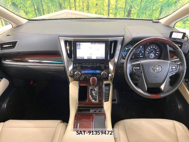 Toyota VELLFIRE 2015-06 8317747-1