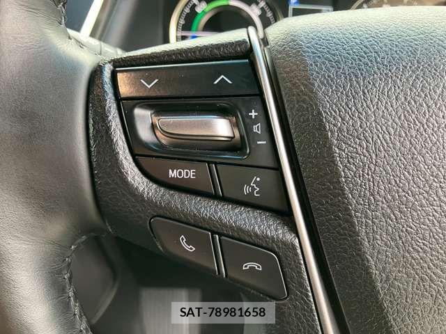 Toyota VELLFIRE 2018-05 8338271-12