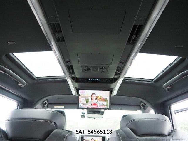 Toyota VELLFIRE 2023-07 8338268-9