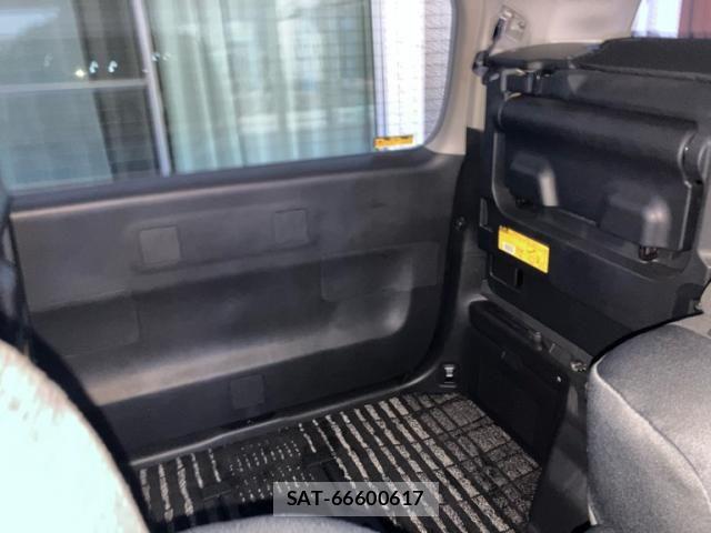 Toyota VELLFIRE 2013-10 8338277-9