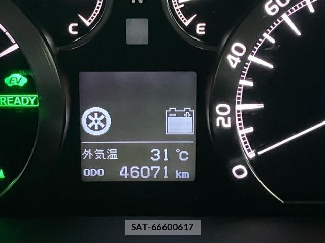 Toyota VELLFIRE 2013-10 8338277-15