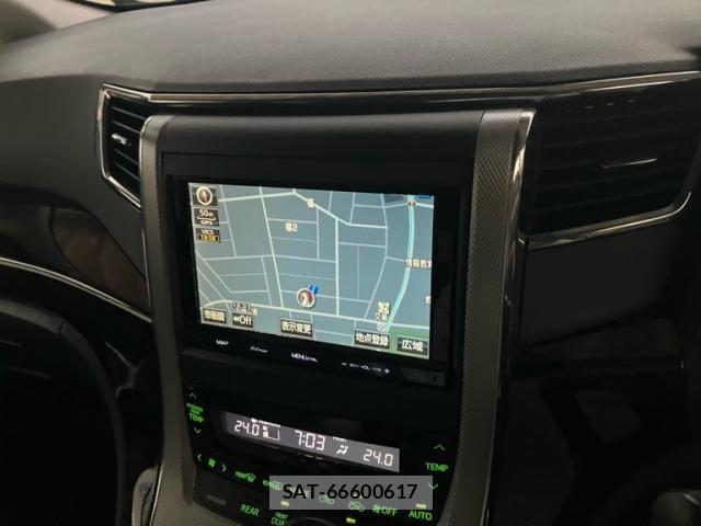 Toyota VELLFIRE 2013-10 8338277-18