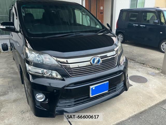 Toyota VELLFIRE 2013-10 8338277-1