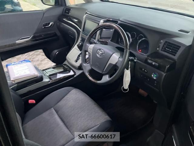 Toyota VELLFIRE 2013-10 8338277-4