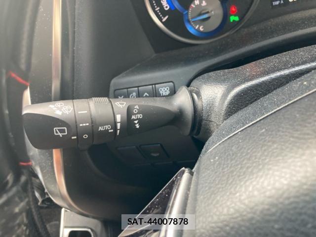 Toyota VELLFIRE 2015-02 8338276-11