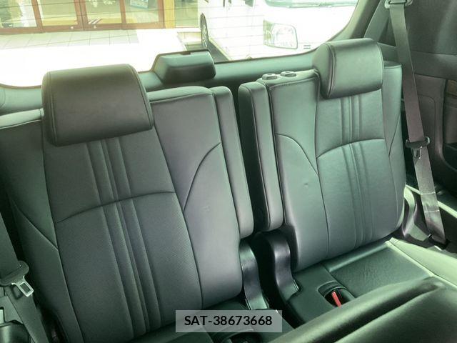 Toyota VELLFIRE 2020-06 8338273-18
