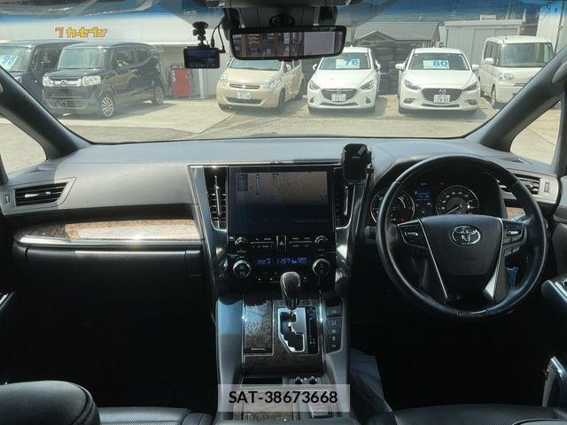 Toyota VELLFIRE 2020-06 8338273-19