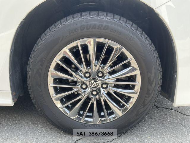 Toyota VELLFIRE 2020-06 8338273-28