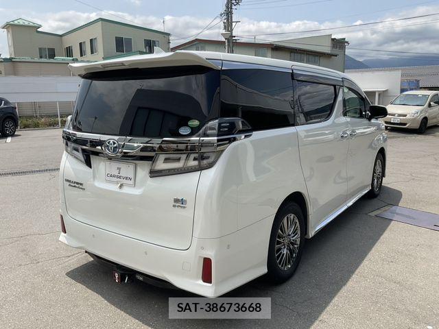 Toyota VELLFIRE 2020-06 8338273-7