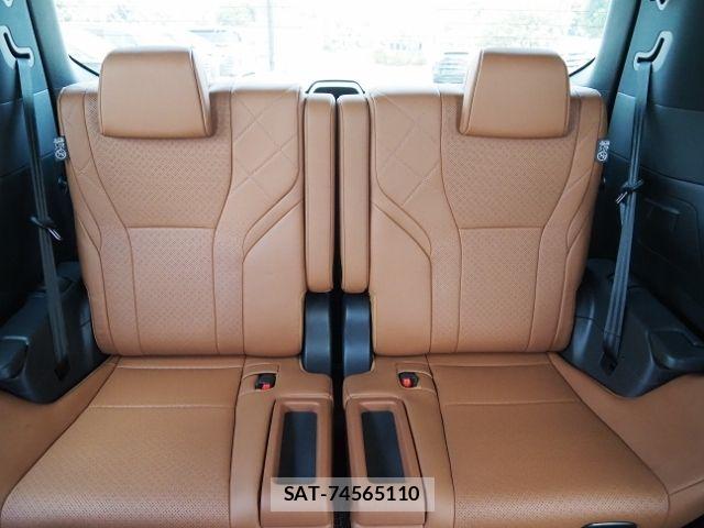Toyota VELLFIRE 2025-09 8338269-16