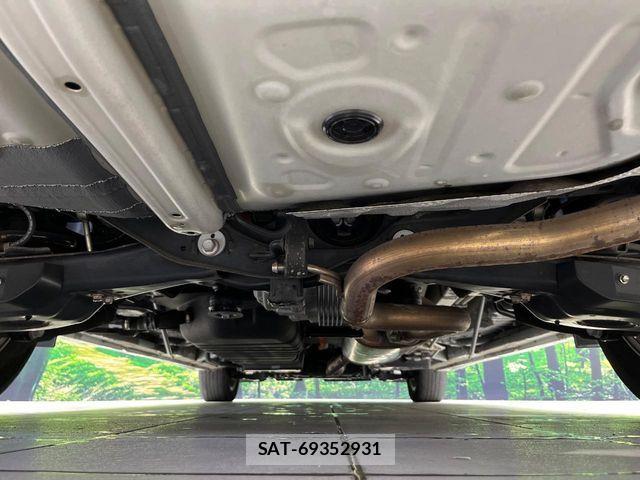 Toyota VELLFIRE 2020-04 8355809-19