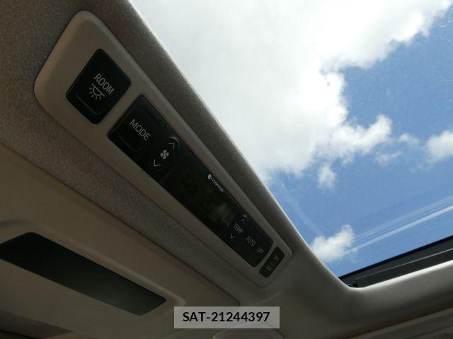 Toyota VELLFIRE 2014-03 8355811-17