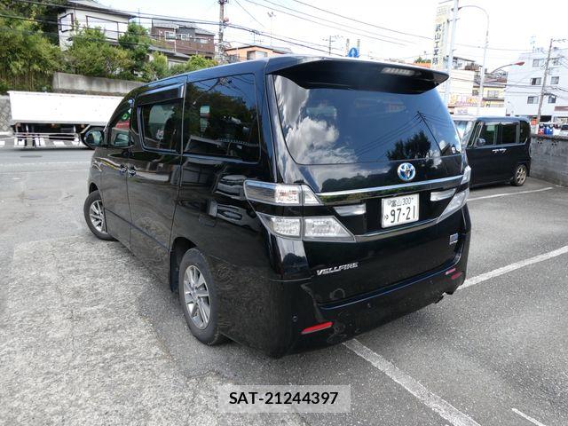 Toyota VELLFIRE 2014-03 8355811-2