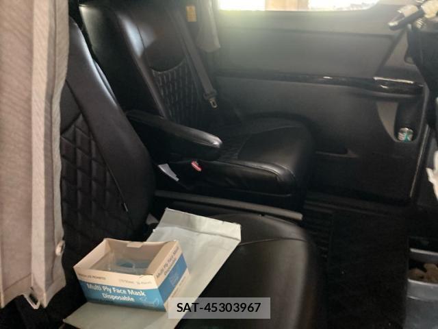 Toyota VELLFIRE 2012-02 8355812-12