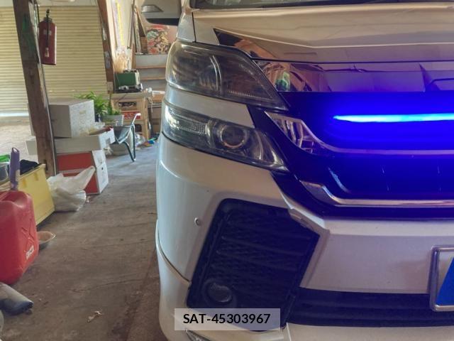 Toyota VELLFIRE 2012-02 8355812-2