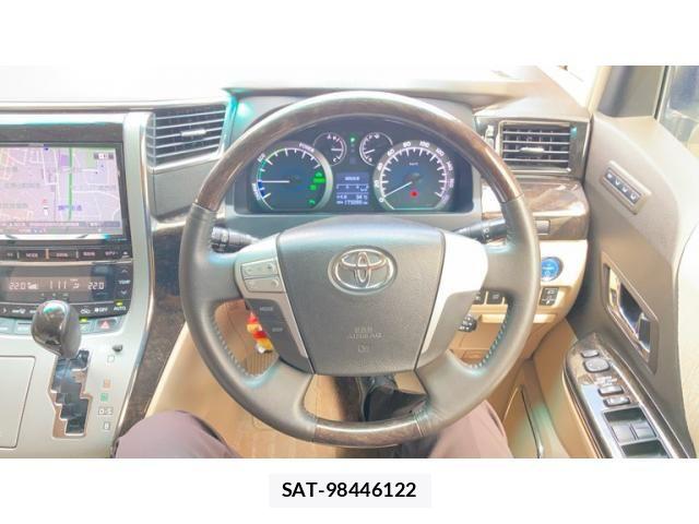 Toyota VELLFIRE 2013-02 8369494-13