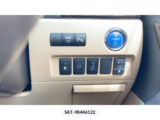Toyota VELLFIRE 2013-02 8369494-15