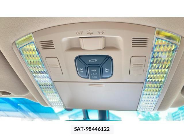 Toyota VELLFIRE 2013-02 8369494-16