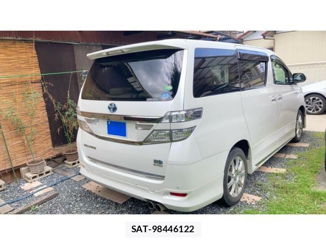 Toyota VELLFIRE 2013-02 8369494-2