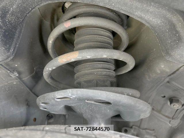 Toyota VELLFIRE 2019-07 8369487-19