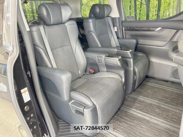 Toyota VELLFIRE 2019-07 8369487-8