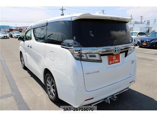 Toyota VELLFIRE 2018-03 8369489-13