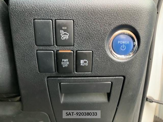 Toyota VELLFIRE 2018-01 8369493-19