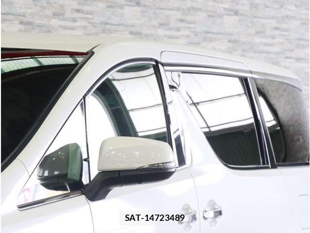 Toyota VELLFIRE 2018-07 8369488-13