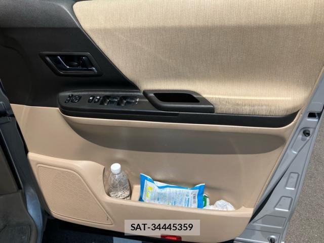 Toyota VELLFIRE 2014-09 8415557-14