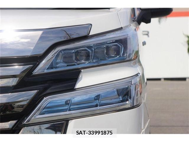 Toyota VELLFIRE 2019-10 8458661-13