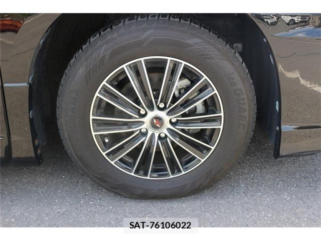 Toyota VELLFIRE 2019-05 8486203-19