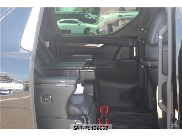 Toyota VELLFIRE 2019-05 8486203-24