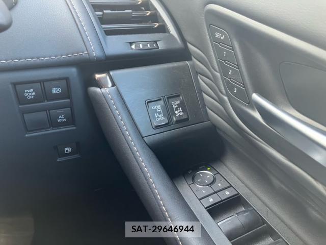 Toyota VELLFIRE 2023-11 8527883-21