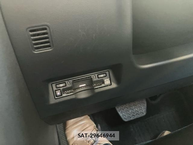 Toyota VELLFIRE 2023-11 8527883-22