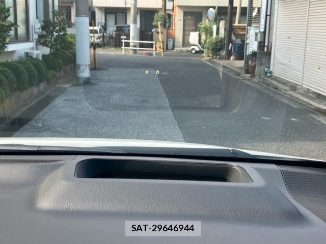 Toyota VELLFIRE 2023-11 8527883-29