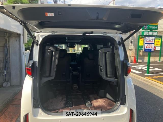 Toyota VELLFIRE 2023-11 8527883-5