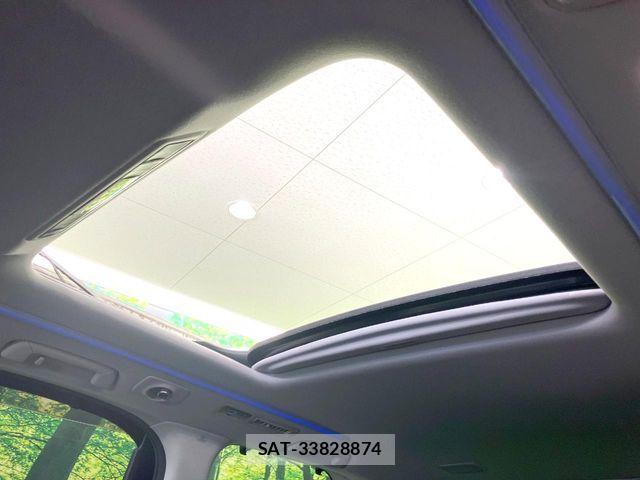 Toyota VELLFIRE 2018-02 8527887-2