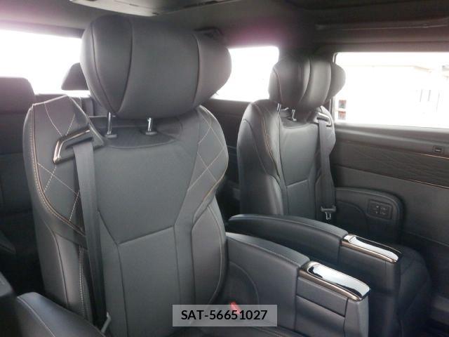 Toyota VELLFIRE 2026-07 8527882-6