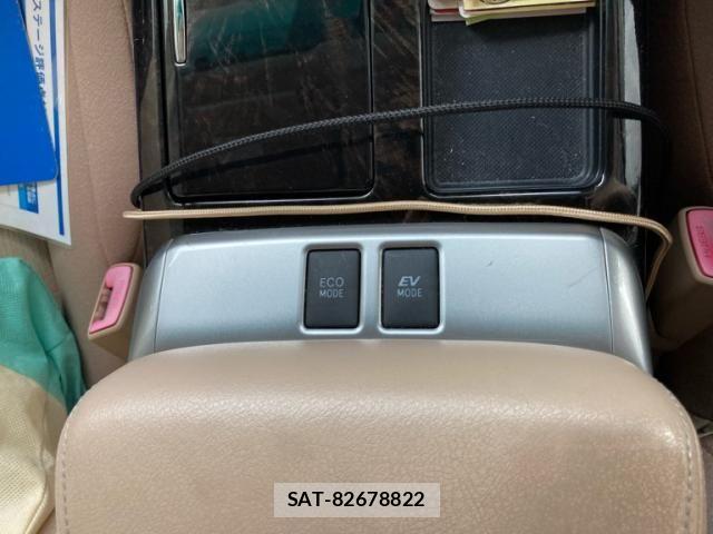 Toyota VELLFIRE 2012-01 8527895-21