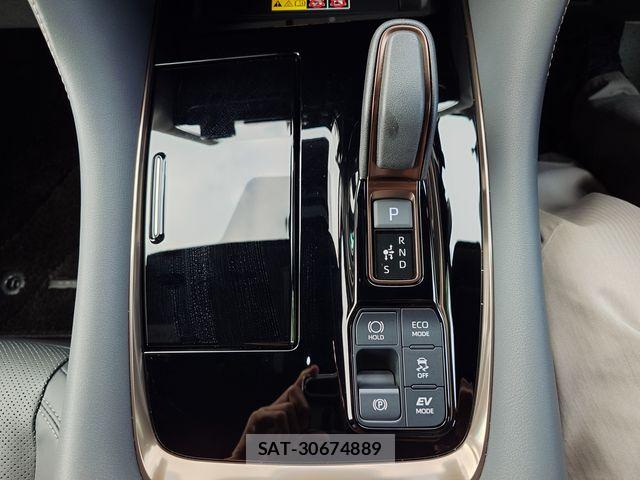Toyota VELLFIRE 2024-08 8527885-18