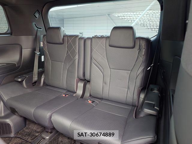 Toyota VELLFIRE 2024-08 8527885-26