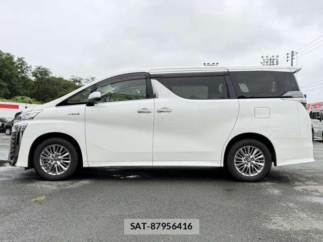 Toyota VELLFIRE 2019-04 8527886-23